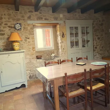 Maison De Charme Pres De Belves Avec Cheminee, Terrasse, Animaux Admis - Fr-1-616-542 Holiday home