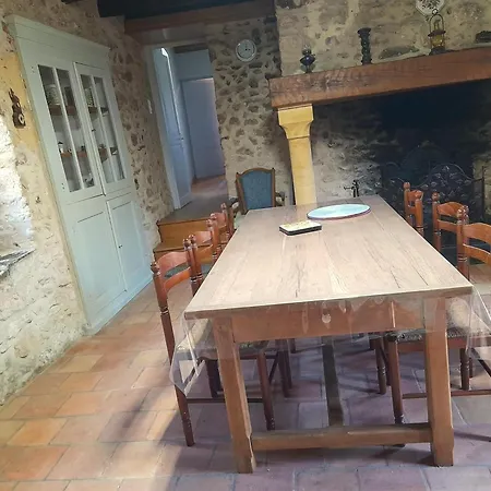 Maison De Charme Pres De Belves Avec Cheminee, Terrasse, Animaux Admis - Fr-1-616-542
