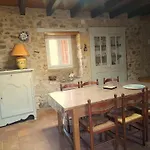 Maison De Charme Pres De Belves Avec Cheminee, Terrasse, Animaux Admis - Fr-1-616-542 度假居